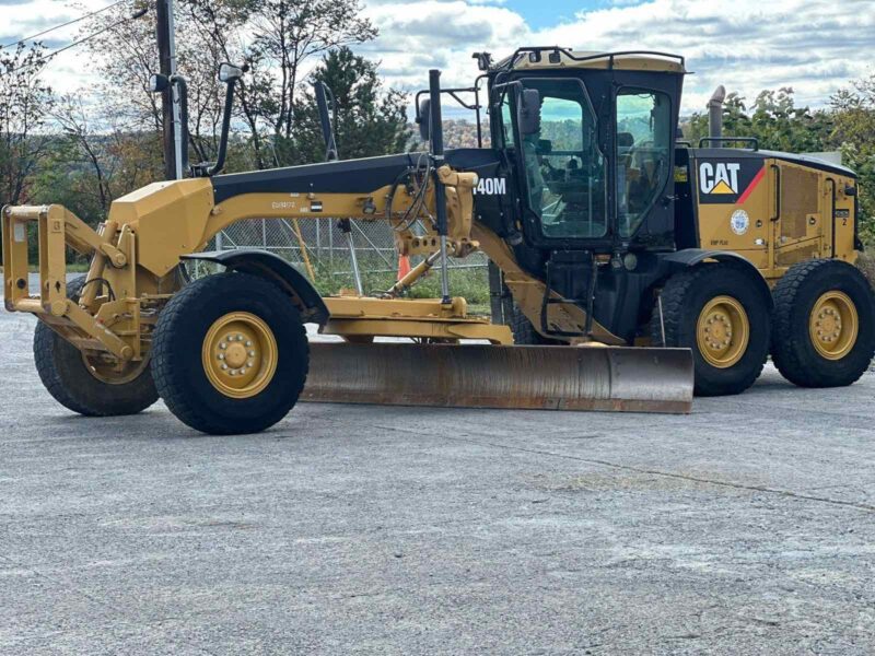 CAT 140M - Image 3